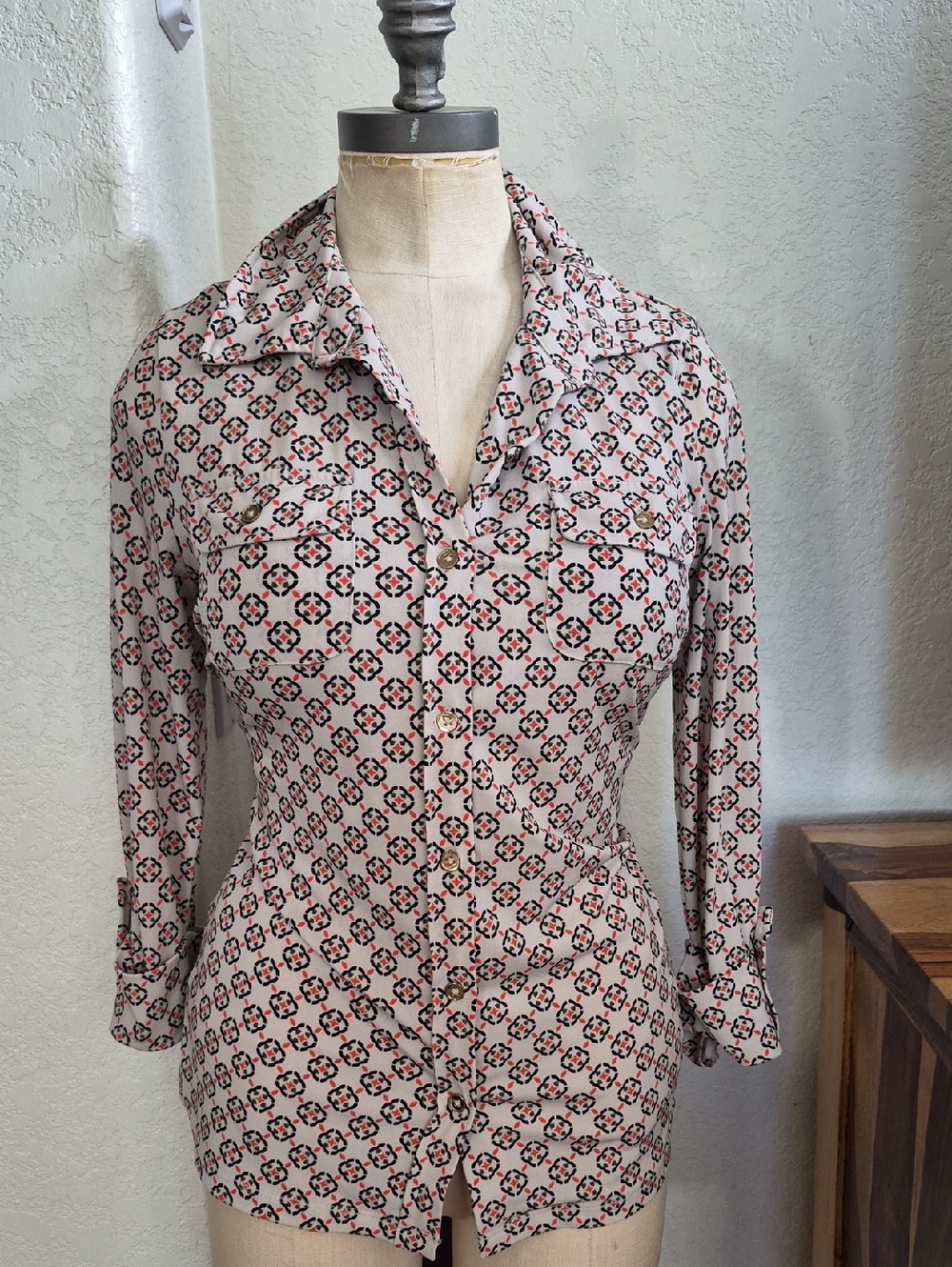 Jones New York Geometric Button-Down shirt Sz Small